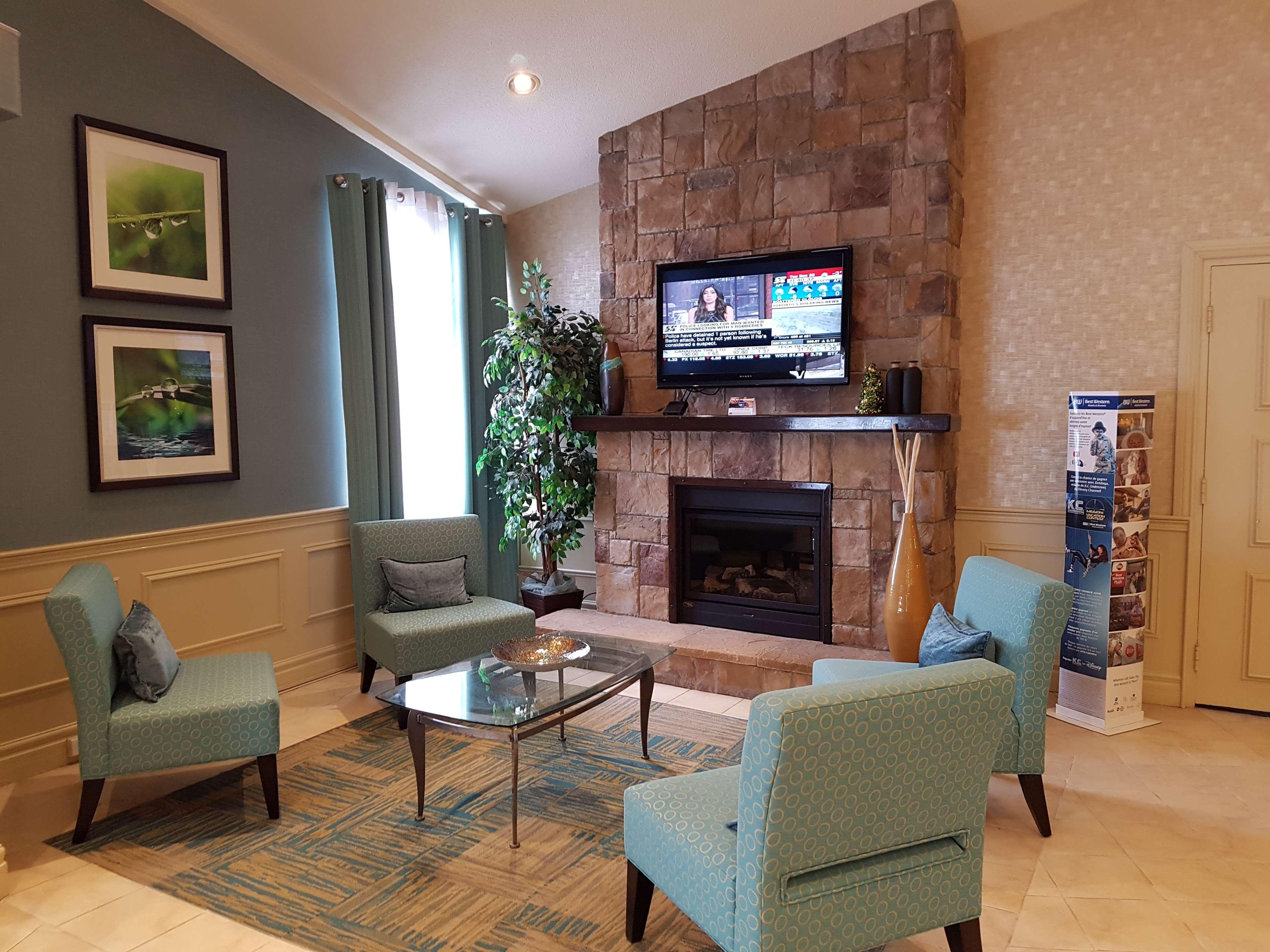 Best Western Plus Durham Hotel & Conference Centre Oshawa Esterno foto