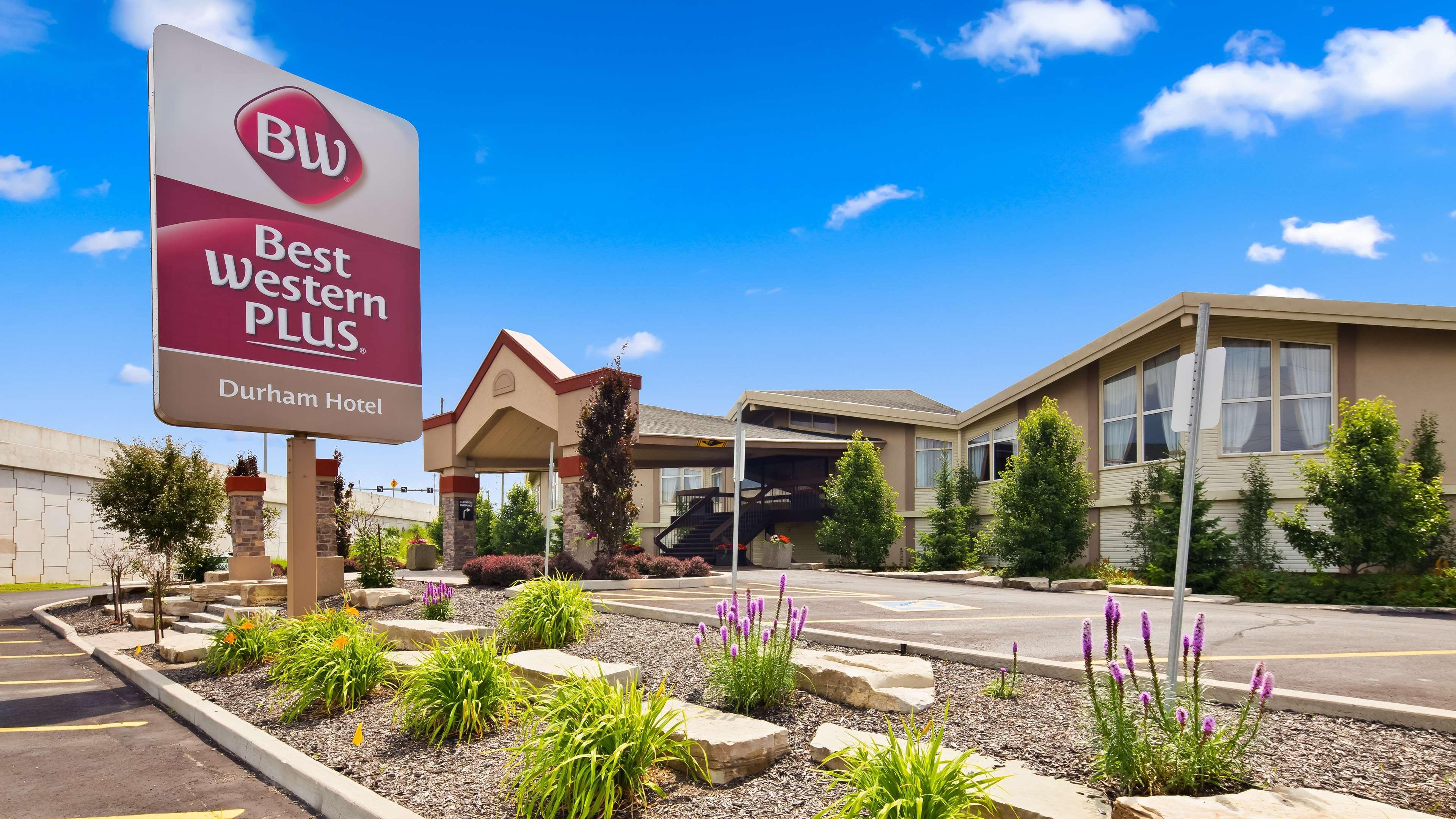 Best Western Plus Durham Hotel & Conference Centre Oshawa Esterno foto
