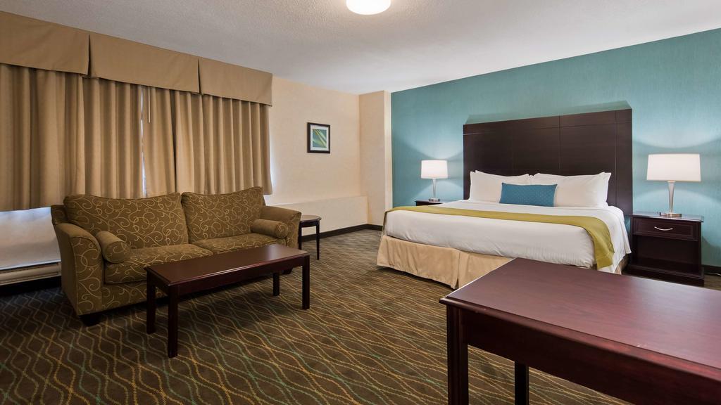 Best Western Plus Durham Hotel & Conference Centre Oshawa Esterno foto