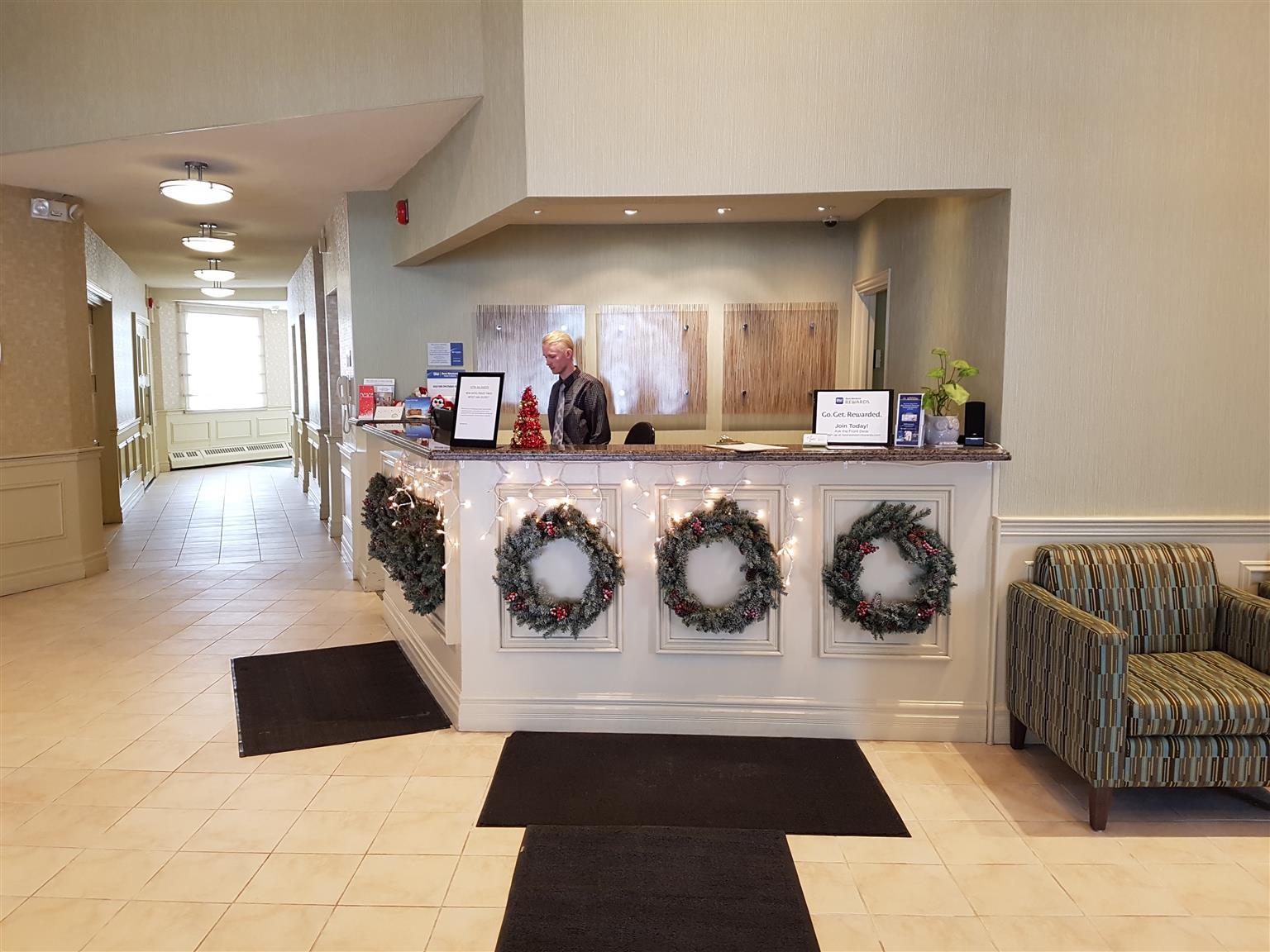 Best Western Plus Durham Hotel & Conference Centre Oshawa Esterno foto